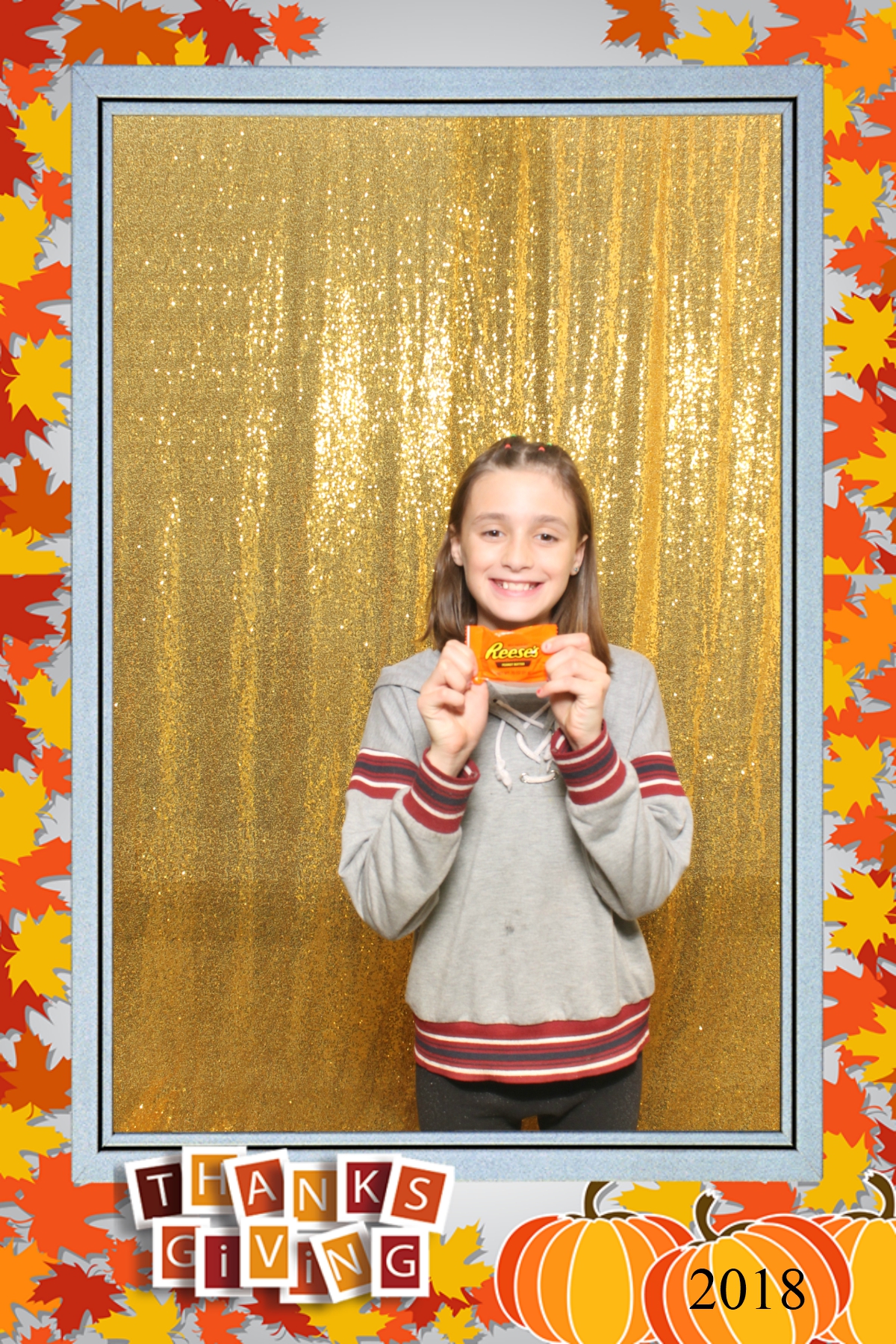 Thanksgiving 2018 | View more photos from the event at gallery.niknoxphotobox.com/u/NiKnox-Photo-Box/Thanksgiving-2018